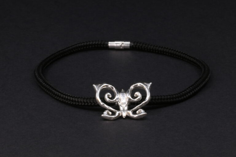 Sommerfugl choker