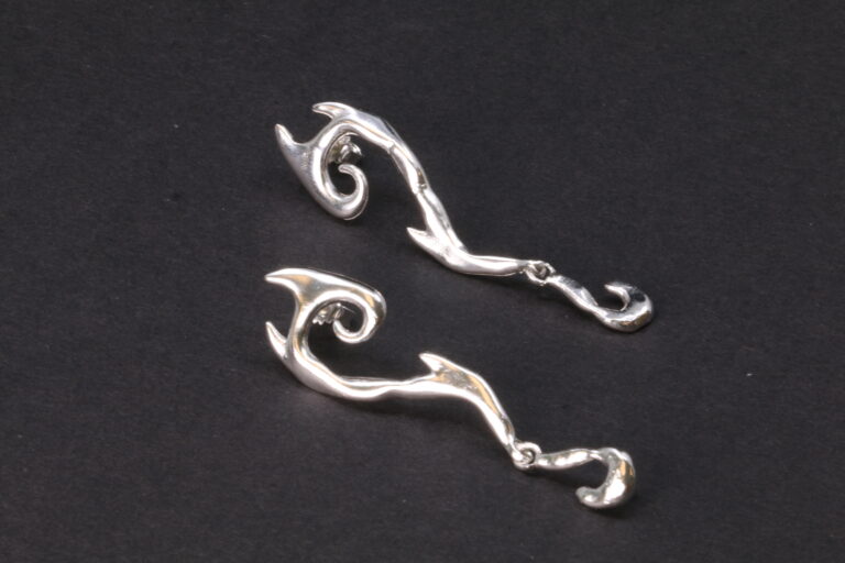 Dangly statement Ørering
